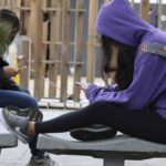 na-era-da-ia,-inclusao-digital-deve-ser-critica,-defende-educadora