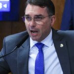 missao-pede-investigacao-sobre-filiacao-falsa-de-flavio-ao-partido