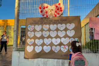 cmei-irma-maria-custodia-presta-homenagem-a-gustavo-veloso-e-reforca-compromisso-com-a-protecao-das-criancas