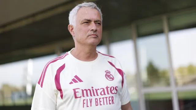 temporada-europeia-se-inicia-com-luta-de-mourinho-para-evitar-tri-do-barcelona
