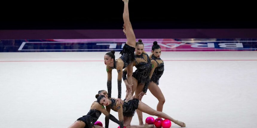 ginastica-ritmica:-brasil-e-bronze-e-garante-vaga-em-los-angeles-2028