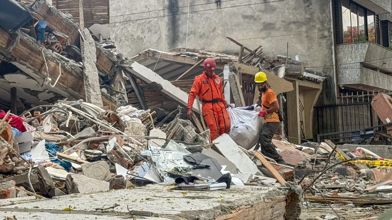 terremoto:-colombia-pede-aos-eua-suspensao-de-tarifas-para-reconstrucao