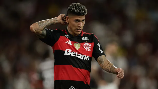 carrascal-lidera-goleada-e-flamengo-cola-no-palmeiras-no-brasileirao
