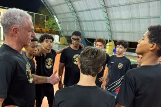 escola-municipal-anne-frank-classifica-tres-equipes-de-basquete-para-a-etapa-nacional-dos-jebs-2026-e-jogos-da-juventude