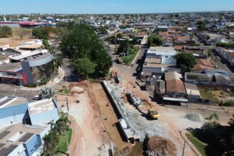 prefeitura-de-gurupi-intensifica-obras-de-drenagem-na-avenida-ceara-com-instalacao-de-mais-de-200-aduelas
