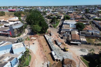 prefeitura-de-gurupi-intensifica-obras-de-drenagem-na-avenida-ceara-com-instalacao-de-mais-de-200-aduelas