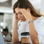 6-habitos-inofensivos-que-podem-disfarcar-“grandes-niveis-de-ansiedade”