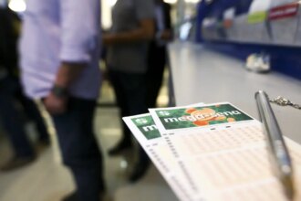 mega-sena-acumula-para-r$-50-milhoes;-confira-os-numeros-sorteados