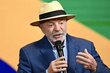 lula-diz-que-soberania-nao-pode-ficar-no-‘discurso’-e-defende-mais-investimentos-em-defesa