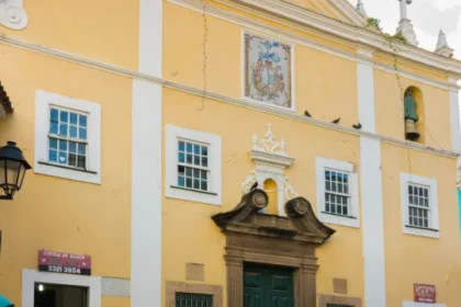 ministerio-publico-federal-afirma-que-igreja-historica-em-salvador-corre-o-risco-de-desabar
