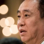 na-china,-tribunal-condena-fundador-da-evergrande-a-prisao-perpetua-por-fraude