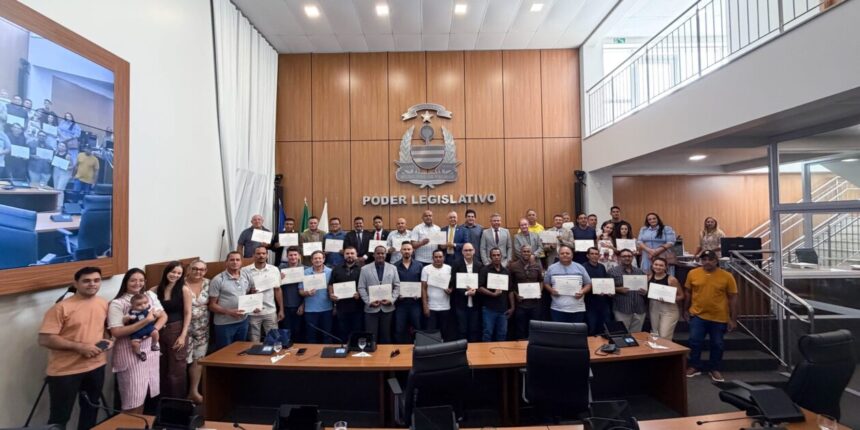camara-de-palmas-homenageia-militares-que-ajudaram-a-construir-a-historia-da-capital-–-camara-de-palmas