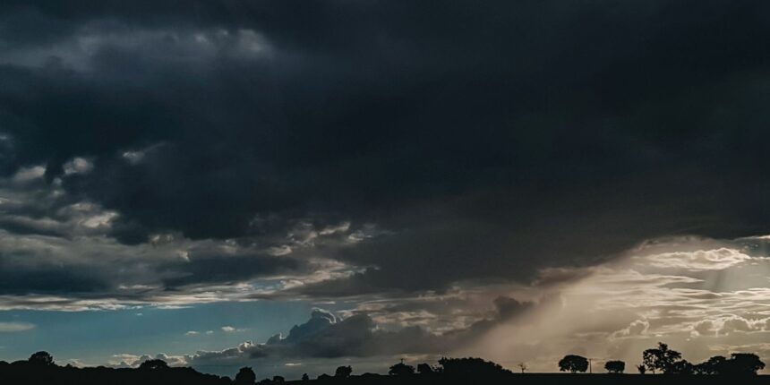 passagem-de-frente-fria-pelo-estado-de-sp-pode-causar-temporais