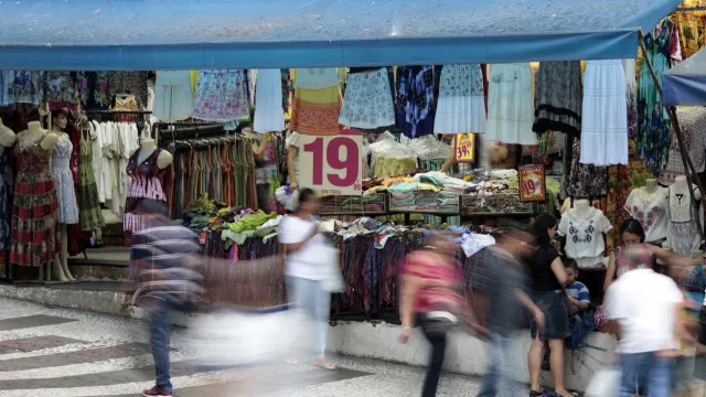 na-contramao-do-mercado,-comercio-varejista-elimina-46-mil-vagas-em-2026