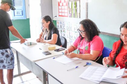 eleitores-participam-de-eleicao-simulada-no-maranhao