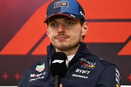 na-despedida-de-zandvoort,-max-verstappen-bate-nas-primeiras-voltas-e-abandona-prova