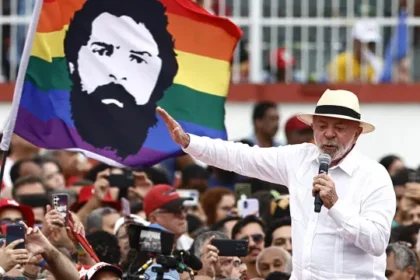 lula-diz-que-nao-interfere-na-pf-e-defende-investigacao-sobre-lulinha