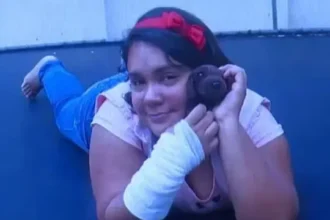 mulher-de-38-anos-fingiu-ter-12-para-enganar-pais-adotivos-foi-condenada