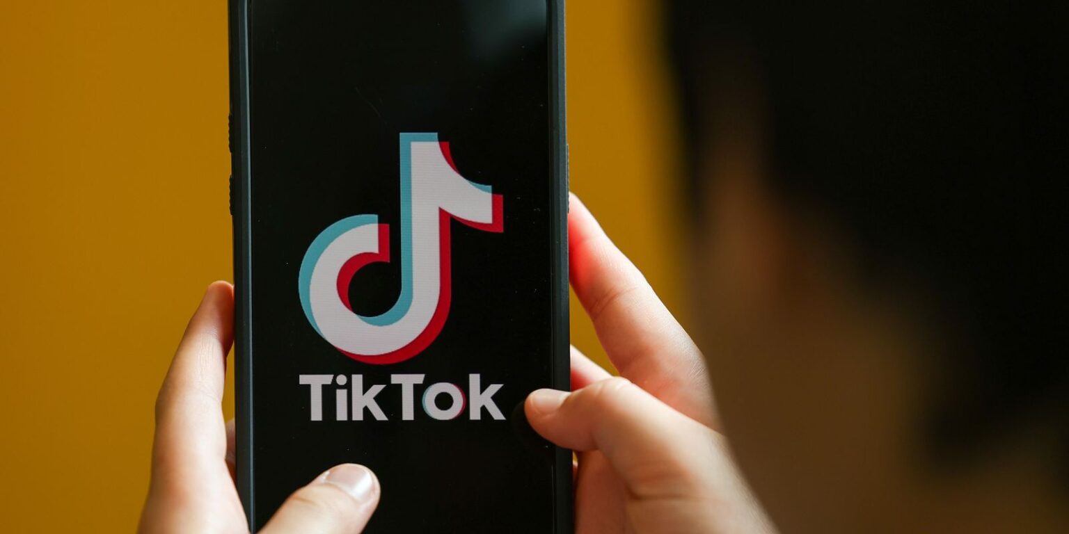 brasil-multa-tiktok-em-r$-153,7-mi-por-falhas-em-dados-de-adolescentes