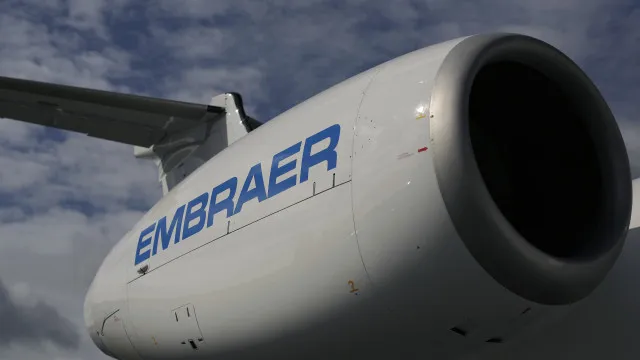 jato-da-embraer-passa-a-oferecer-sistema-de-pouso-automatizado