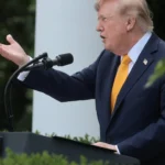 donald-trump-reage-a-morte-de-dolly-parton:-“o-mundo-te-ama”