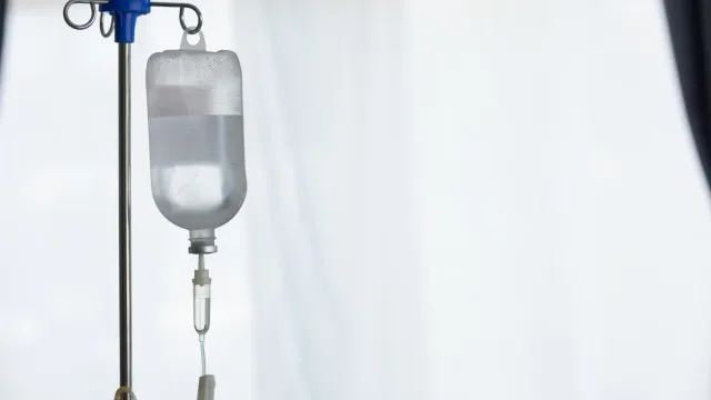 pelo-menos-14-bebes-morrem-em-incendio-em-hospital-no-paquistao