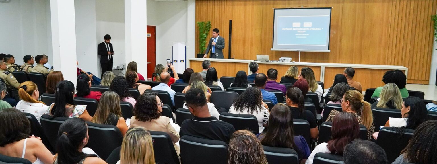 mpto-reune-diretores-de-escolas-em-palmas-para-alinhar-fluxo-de-notificacao-de-violencia-escolar-e-conciliacao