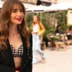 ‘emily-em-paris’-chega-ao-fim-e-leva-protagonista-a-grecia-na-ultima-temporada