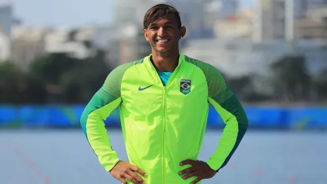 isaquias-queiroz-termina-c1-1000m-em-ultimo-no-mundial-de-canoagem