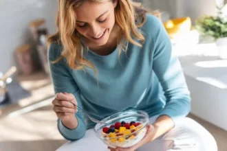 antes-ou-depois-das-refeicoes?-medica-revela-melhor-hora-para-comer-fruta