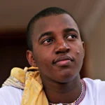 ex-monarca-mais-jovem-do-mundo,-rei-de-uganda-morre-aos-34-anos