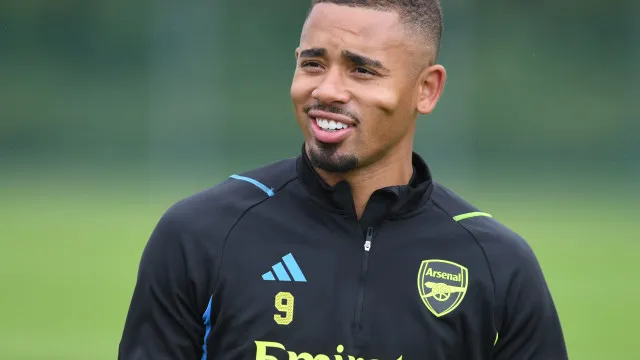barcelona-avanca-para-fechar-com-gabriel-jesus