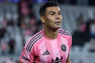 casemiro-marca-pela-primeira-vez-no-inter-miami-em-noite-de-quatro-gols-de-messi