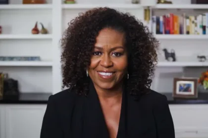 michelle-obama-diz-nao-sentir-falta-das-filhas-apos-saida-de-casa