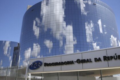 pgr-deve-se-manifestar-sobre-supostas-conversas-entre-vorcaro-e-moraes