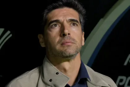 abel-ferreira-se-defende-antes-de-julgamento-no-stjd:-‘nao-matei-ninguem’