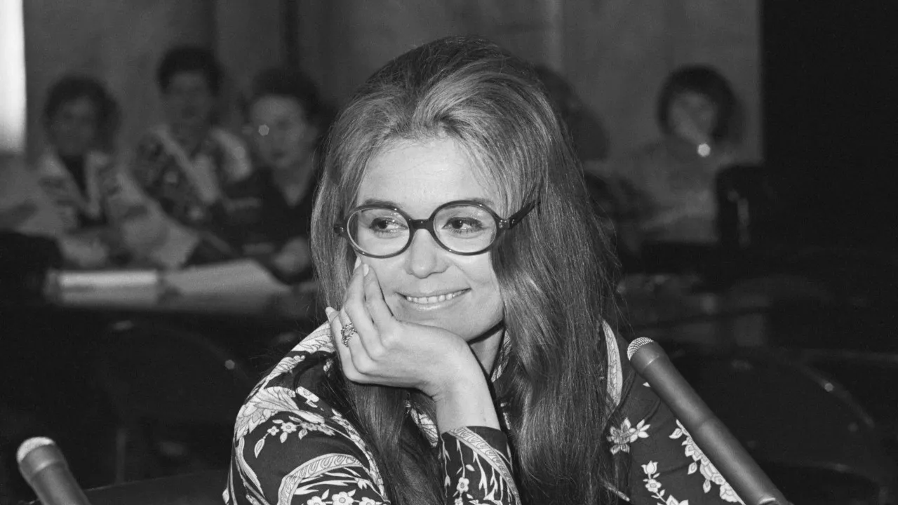 morreu-gloria-steinem,-jornalista-e-icone-feminista,-aos-92-anos