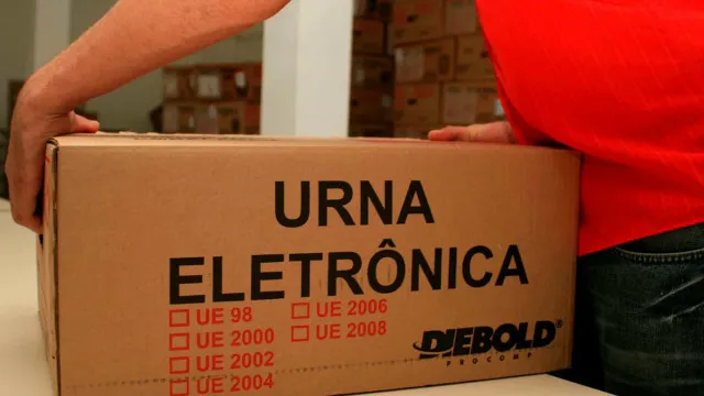 tse-conclui-lacracao-dos-sistemas-eleitorais-que-serao-usados-nas-eleicoes-de-2026