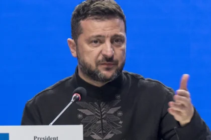 volodymyr-zelensky-ordena-suspensao-dos-ataques-contra-a-russia