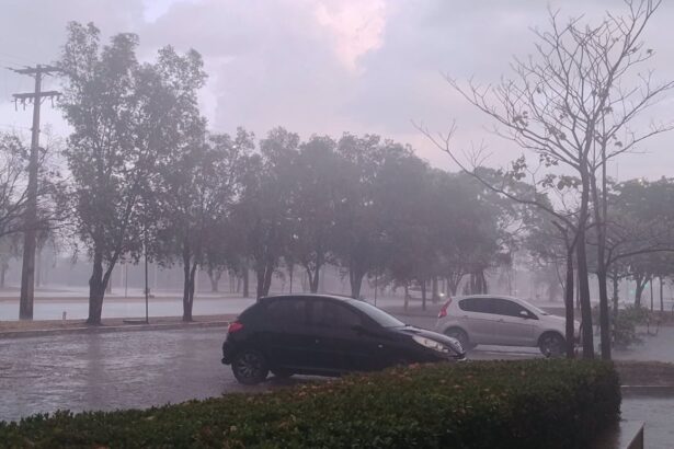 chuva-com-vento-e-registrada-em-palmas-neste-(5);-veja-a-previsao