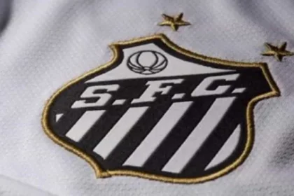 santos-faz-tres-gols-no-1o-tempo-e-quase-cede-empate,-mas-vence-o-inter