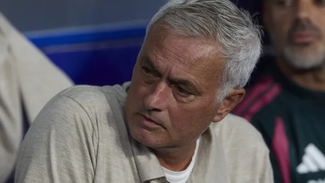 apos-r$-1,5-bilhao-em-investimentos,-real-de-mourinho-estreia-na-champions