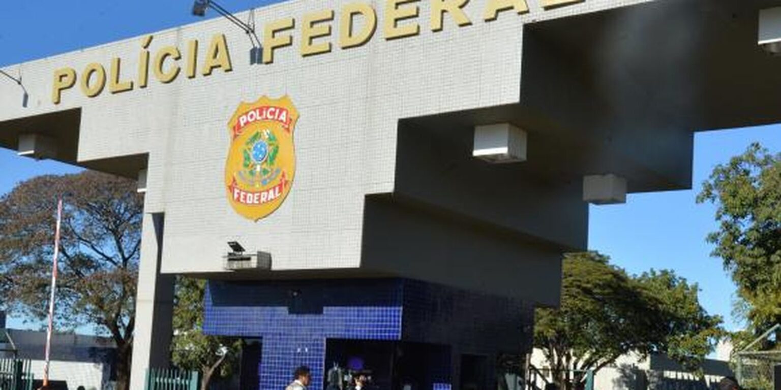 delegados-criticam-afastamento-de-chefe-da-pf-por-decisao-monocratica