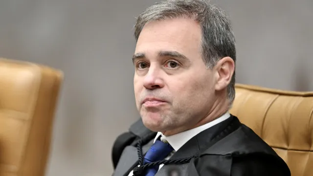 mendonca-age-politicamente-e-cria-armadilha-para-o-governo,-dizem-aliados-de-lula
