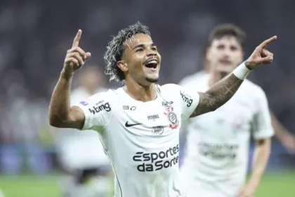 corinthians-reage,-empata-na-argentina-e-decide-vaga-na-semi-da-libertadores-em-casa