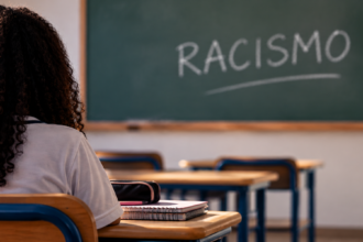 justica-atende-a-pedido-do-mpto-e-determina-transferencia-de-aluno-investigado-por-ataques-racistas-e-de-genero-contra-adolescente-em-araguacu