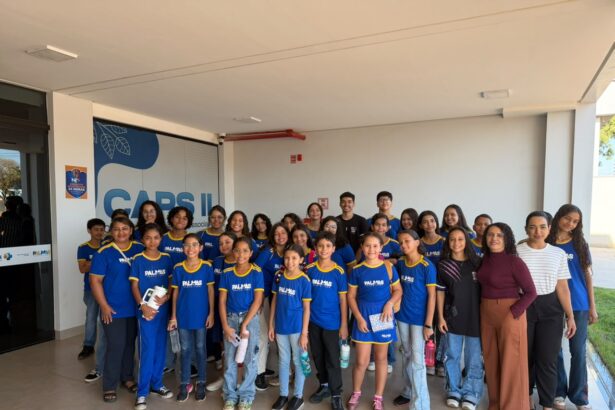 alunos-da-escola-beatriz-rodrigues-participam-da-acao-semana-da-vida-e-conhecem-os-centros-de-atencao-psicossocial-de-palmas