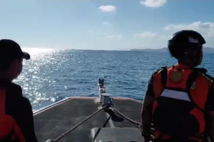 autoridades-indonesias-perdem-contato-com-navio-com-240-pessoas-a-bordo
