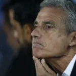 gremio-demite-o-tecnico-portugues-luis-castro