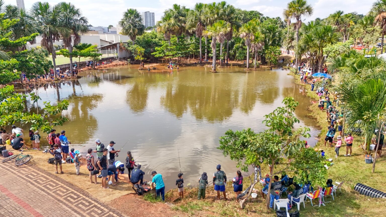 mais-de-350-criancas-participam-da-etapa-infantil-do-1o-torneio-de-pesca-esportiva